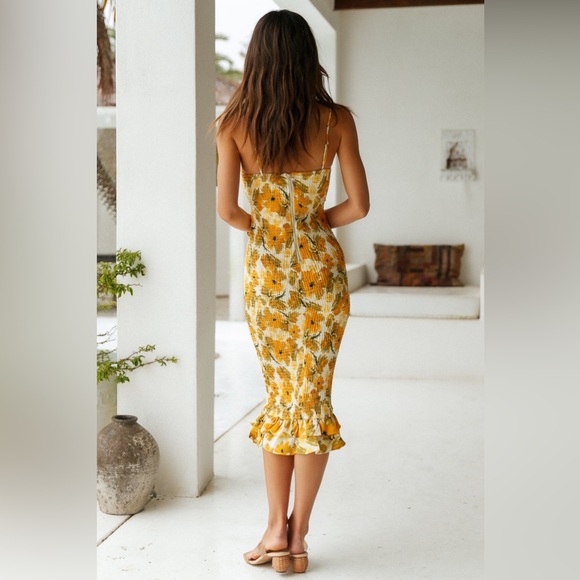 All About May Dress - Picture 6 of 7